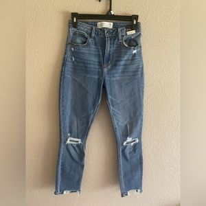 A&F ankle jean curve love jeans